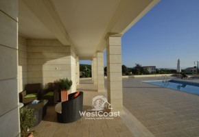 Detached Villa For Rent  in  Sea Caves - St.George
