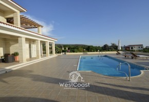 Detached Villa For Rent  in  Sea Caves - St.George
