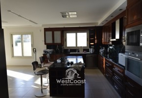 Detached Villa For Rent  in  Sea Caves - St.George