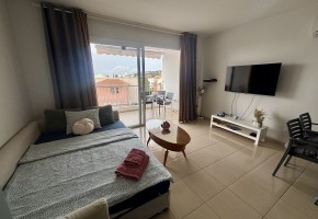 Apartment For Sale  in  Peyia