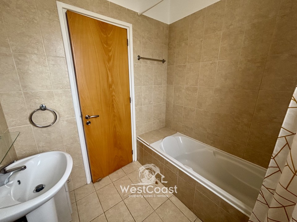 Apartment For Sale  in  Universal