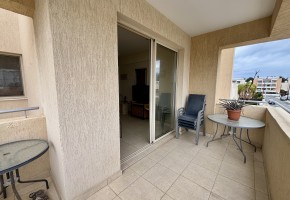 Apartment For Sale  in  Universal