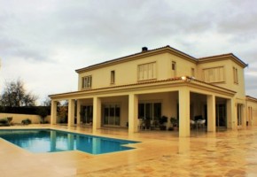 4 Bedroom Villa in Polemi, Paphos
