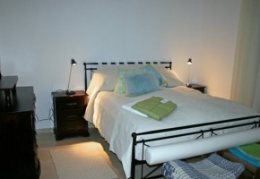 5 bedroom seafront Villa in Apollo Beach Villas, Chloraka 