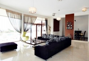 Smart 4 Bedroom House in Koili