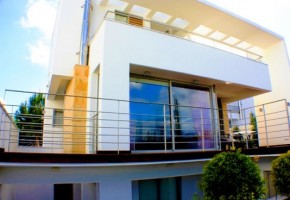 4 bedroom moder Villa in Latchi