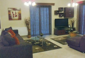 5 Bedroom Detached House in Tsada