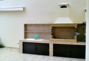 5 Bedroom Detached House in Tsada