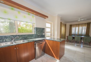 Detached Villa For Sale  in  Neo Chorio