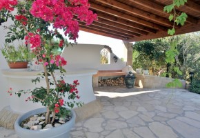 Detached Villa For Sale  in  Kamares - Tala