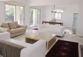 Detached Villa For Sale  in  Agios Tychonas
