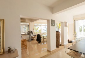 Detached Villa For Sale  in  Agios Tychonas