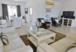 Penthouse For Sale  in  Yeroskipou