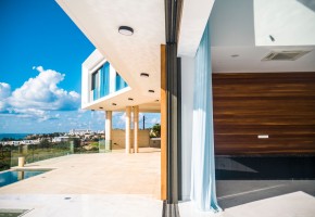 Detached Villa For Sale  in  Peyia