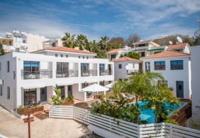 Building For Sale  in  Kissonerga