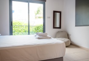 Building For Sale  in  Kissonerga